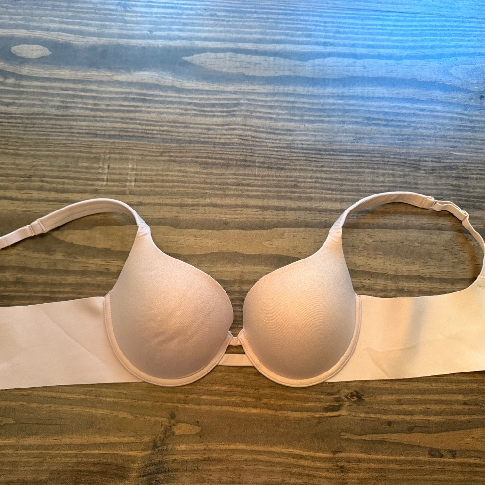 Cream Auden 36C Light Lift Plunge Bra